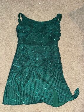 BRAND NEW Green Sequin Dress size 16